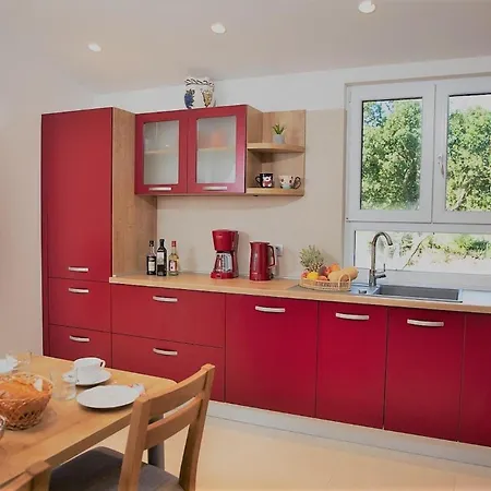 Holiday home Mit Privatpool Fuer 6 Personen Ca 160 Qm In Pula, Istrien Istrische Riviera