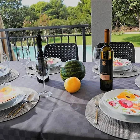 Mit Privatpool Fuer 6 Personen Ca 160 Qm In Pula, Istrien Istrische Riviera Casa vacanze *